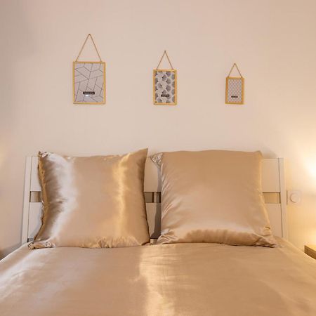 Le Coin Du Bonheur Apartment Nantes Bagian luar foto