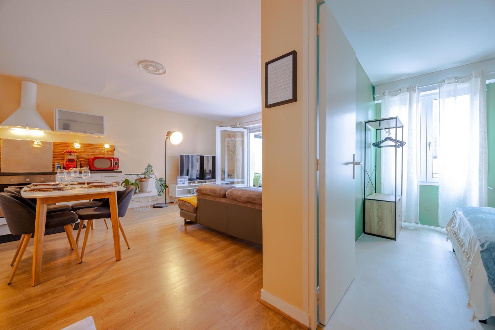 Le Coin Du Bonheur Apartment Nantes Bagian luar foto