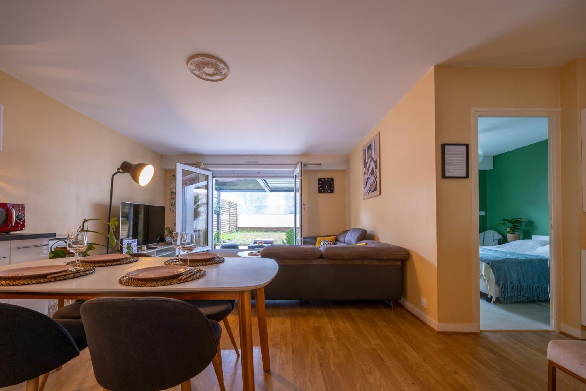 Le Coin Du Bonheur Apartment Nantes Bagian luar foto