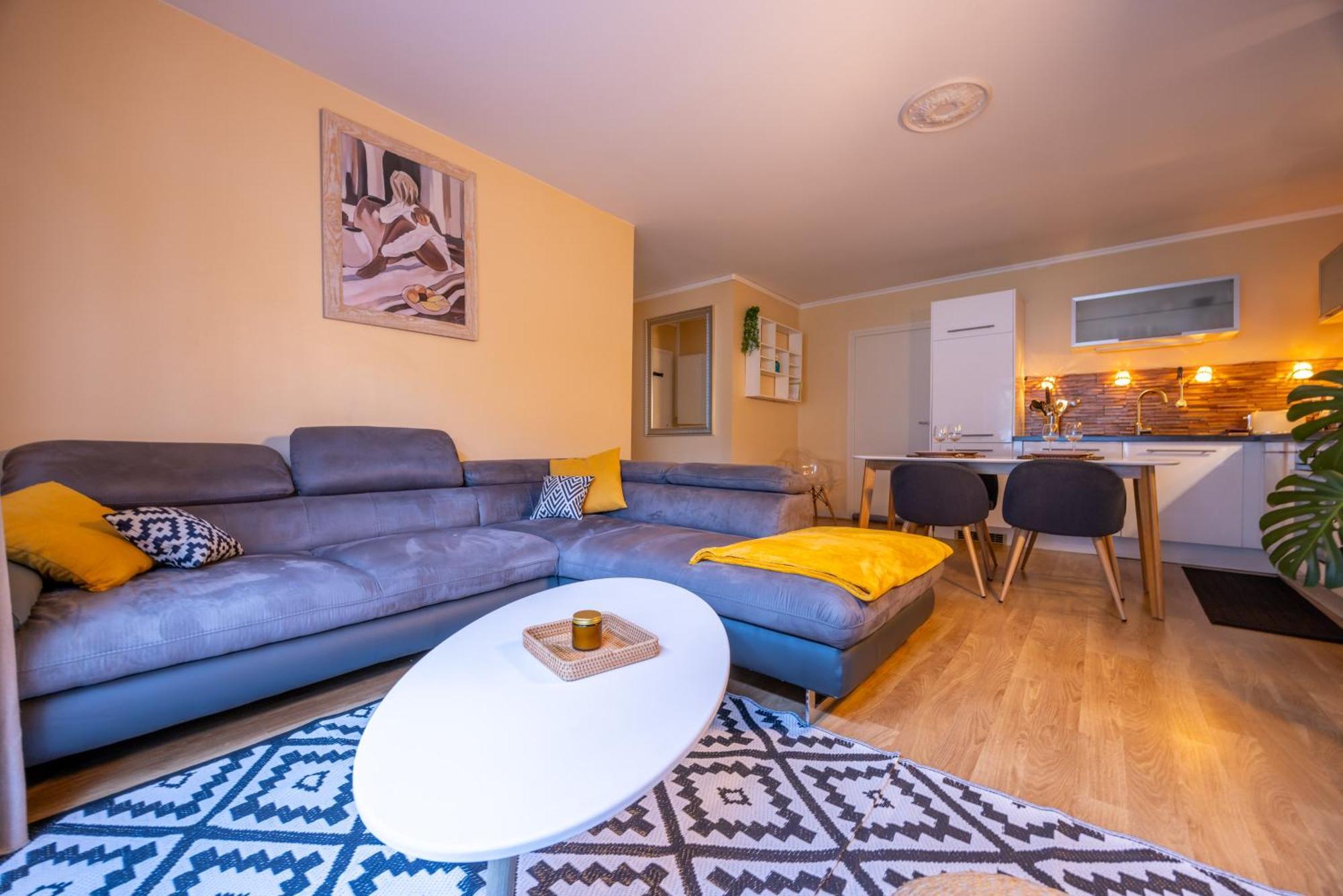 Le Coin Du Bonheur Apartment Nantes Bagian luar foto