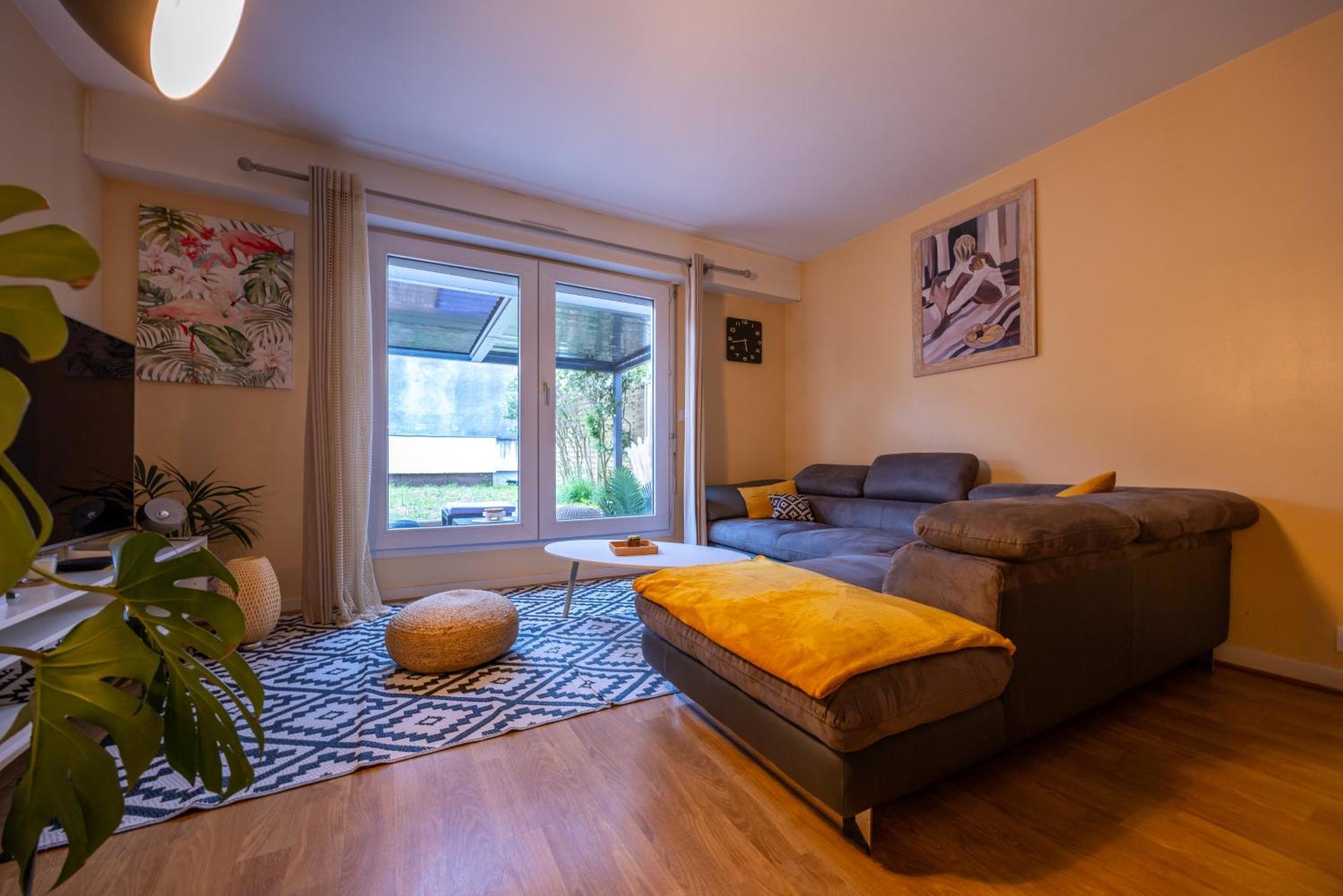Le Coin Du Bonheur Apartment Nantes Bagian luar foto