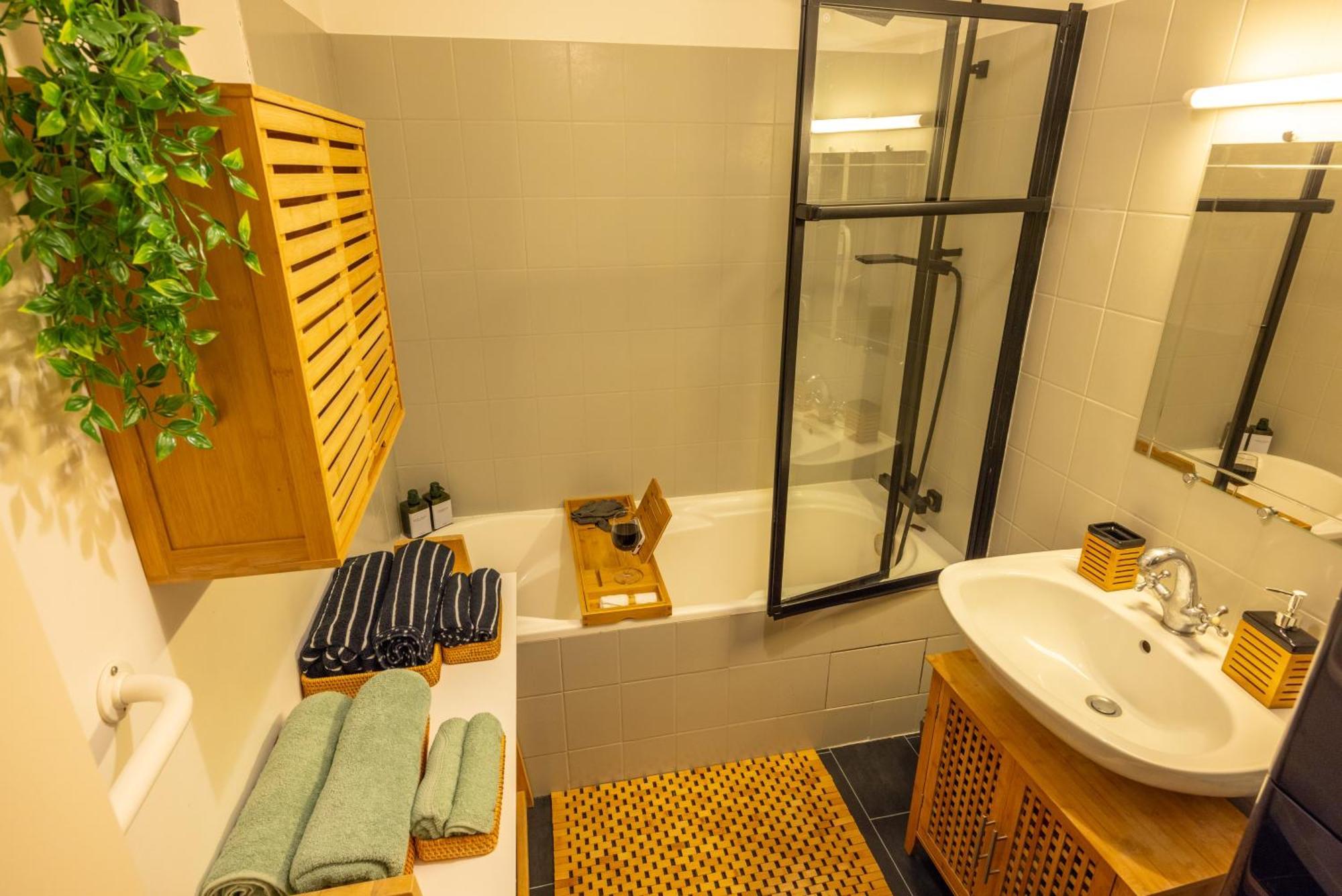 Le Coin Du Bonheur Apartment Nantes Bagian luar foto