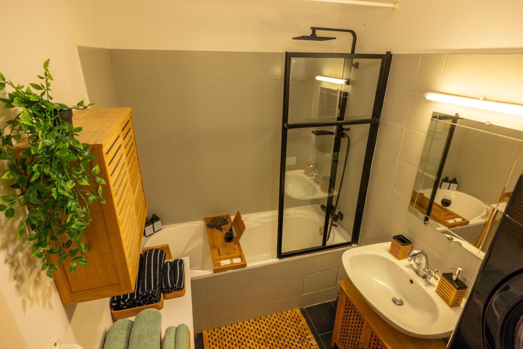 Le Coin Du Bonheur Apartment Nantes Bagian luar foto